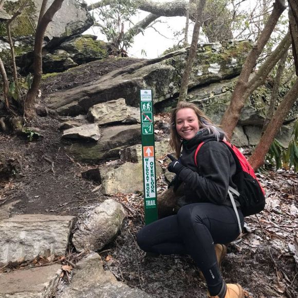 Meet your Posher, Julia - Picture 1 of 1